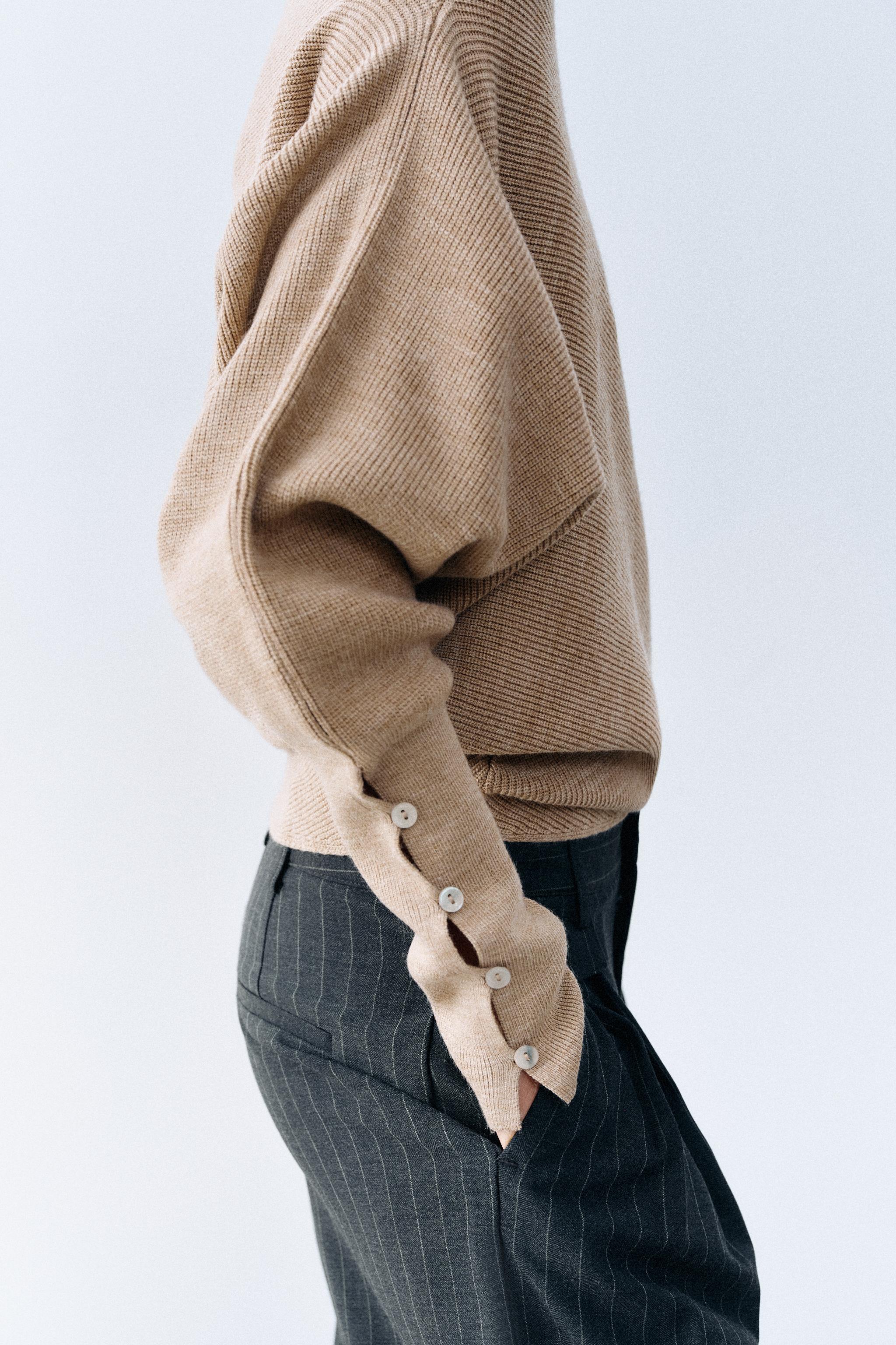 PULL EN MAILLE ASYMÉTRIQUE
